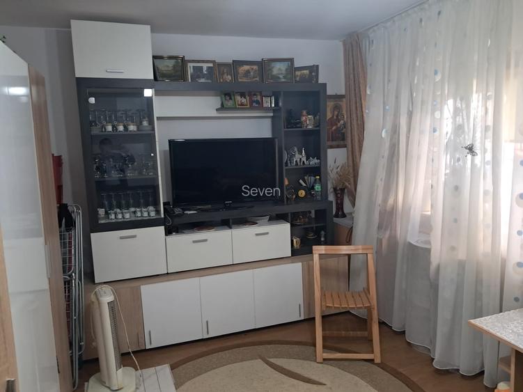 Exclusivitate! Apartament 2 camere decomandat - zona Dacia - 120.000 euro