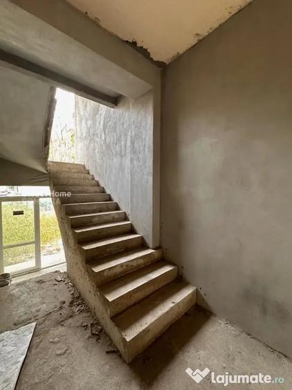 Casă cu 1 camere cu Teren 556 Mp în Unirii