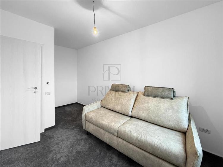 Duplex cu 4 camere cu Canalizare în Moșnița Nouă