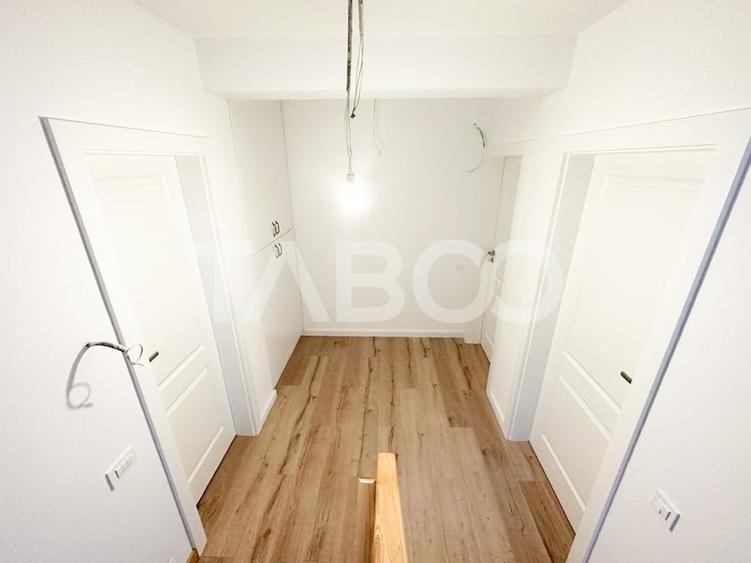 Duplex cu 5 camere cu Canalizare în Borhanci