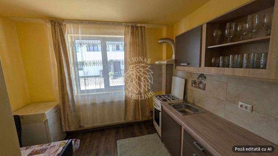 Apartament cu 3 camere decomandat, mobilat în Nord