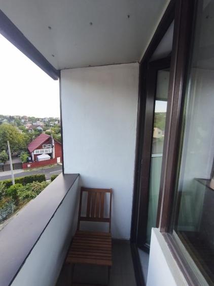 Apartament cu 2 camere decomandat, mobilat în Bucium