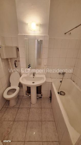 Apartament 2 camere, decomandat, Micalaca Str.Abrud, Parter