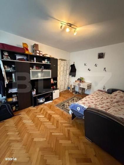 Apartament cu 3 camere semidecomandat în Paltin