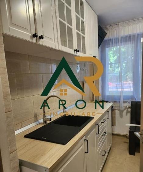 Apartament cu 3 camere semidecomandat, mobilat în Tineretului