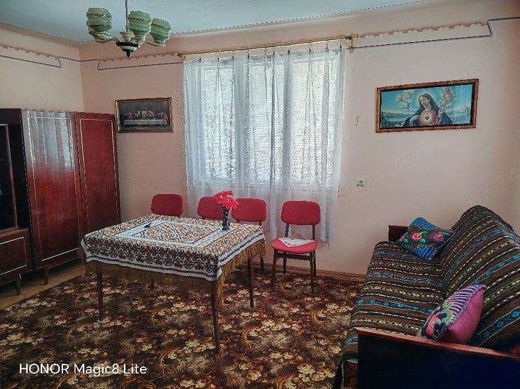 Casă cu 3 camere cu Teren 40 Mp în Țagu