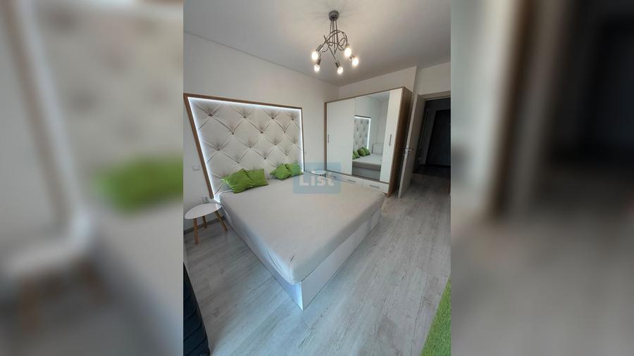 Apartament cu 2 camere semidecomandat în Horea