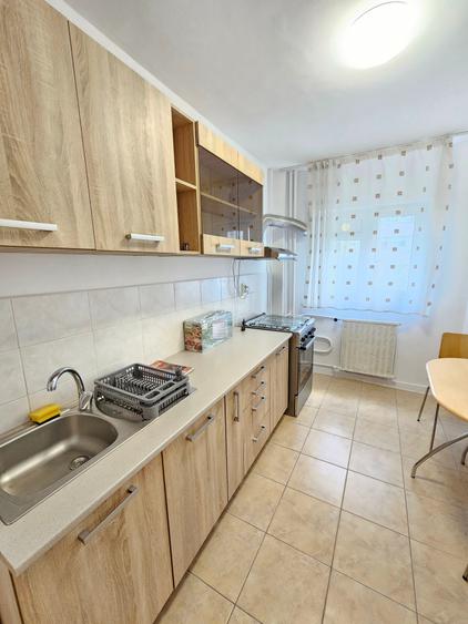 Apartament cu 2 camere decomandat, mobilat în Câmpia Libertății