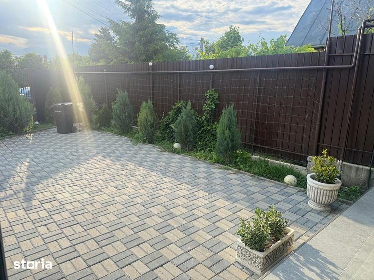 Apartament cu 3 camere în Răzvad