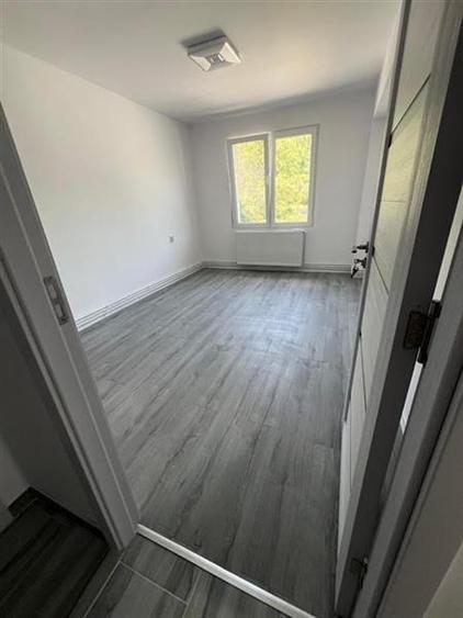 Apartament cu 2 camere decomandat, mobilat în Tudor Vladimirescu