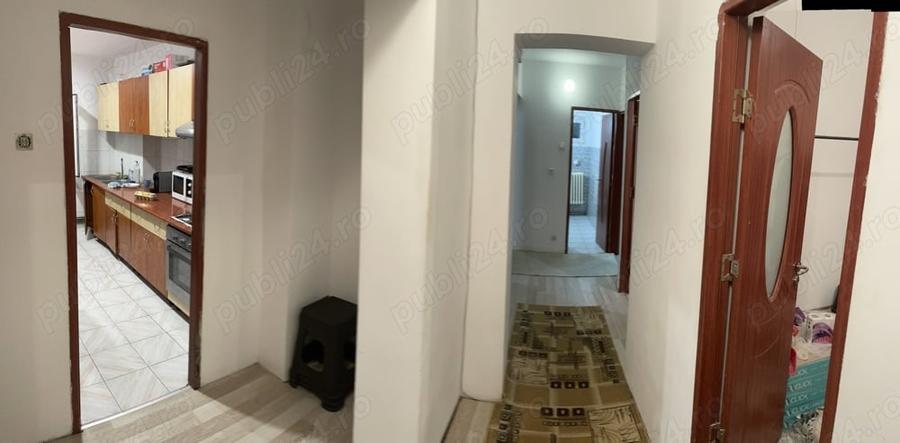 Apartament cu 4 camere decomandat în Păcurari