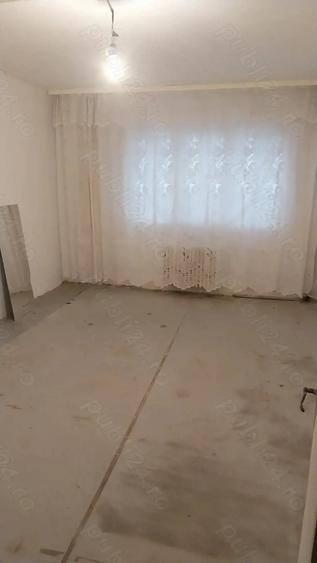 Garsonieră semidecomandată în Ivești