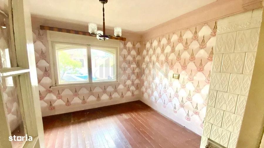 Apartament cu 3 camere în Decebal