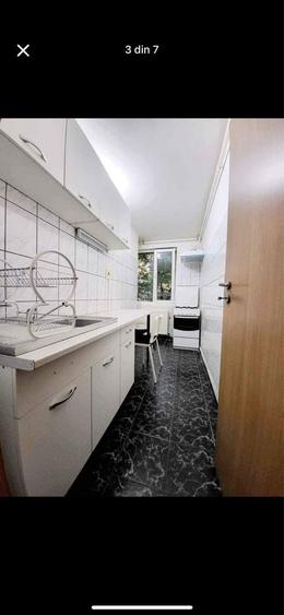 Garsonieră decomandată în Dristor