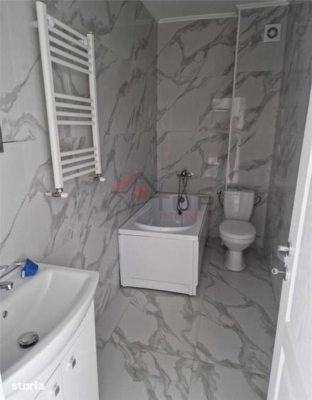 Garsonieră decomandată în Ciurea