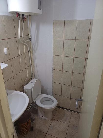 Garsonieră decomandată în Podul de Piatră