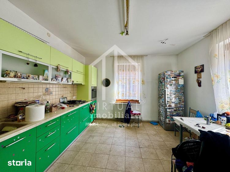 Casă cu 5 camere cu Teren 545 Mp în Terezian