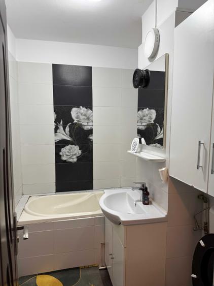 Inchiriez apartament 2 camere Campina - 15