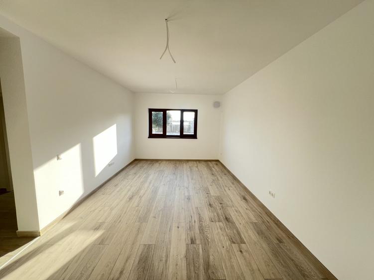 Apartament cu 2 camere decomandat în Sânpetru