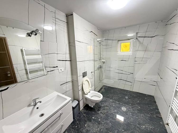 Casa individuala de inchiriat , 4 dormitoare , 4 bai , teren 1000mp. - 12