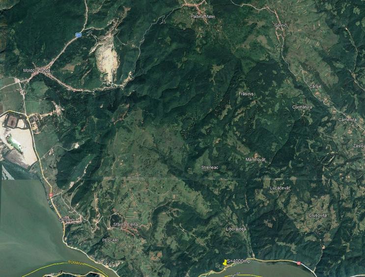 Teren Construcții intravilan de 4536 mp, în Sichevița