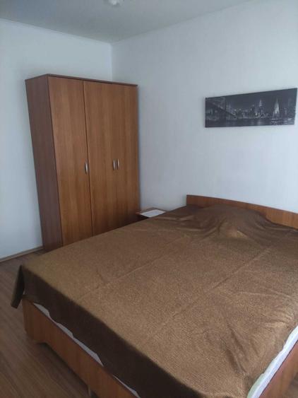 Apartament cu 2 camere semidecomandat în Vatra Luminoasă