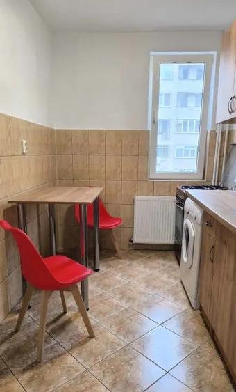 Apartament cu 2 camere circular în Drumul Taberei