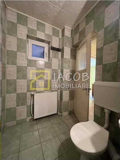 Apartament cu 2 camere decomandat în Central