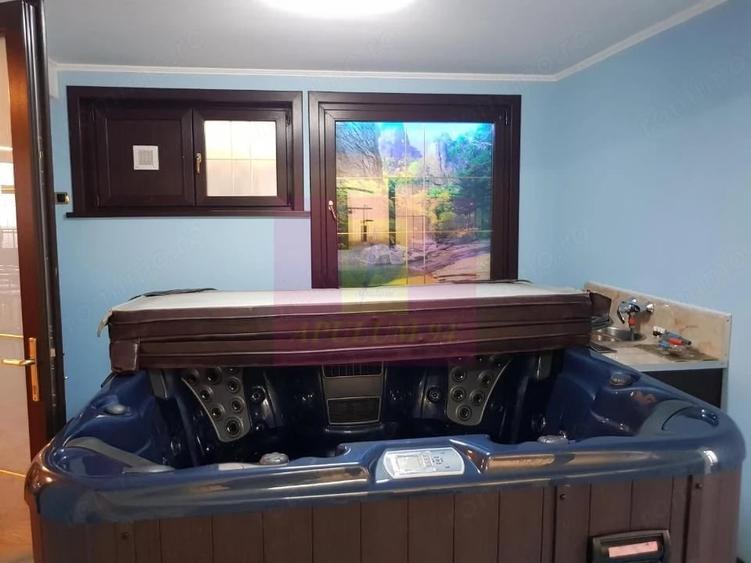 Spațiu comercial, de 742 mp, în Central