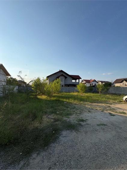 Teren de 500 mp, în Central