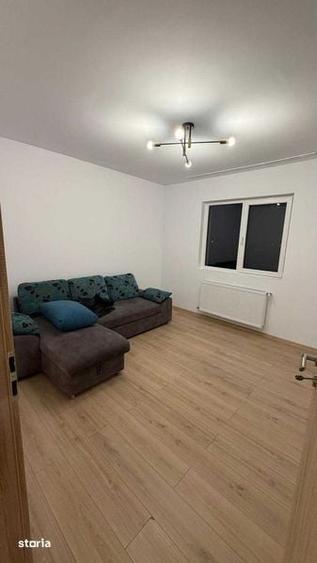 Apartament cu 3 camere decomandat în Dobroești