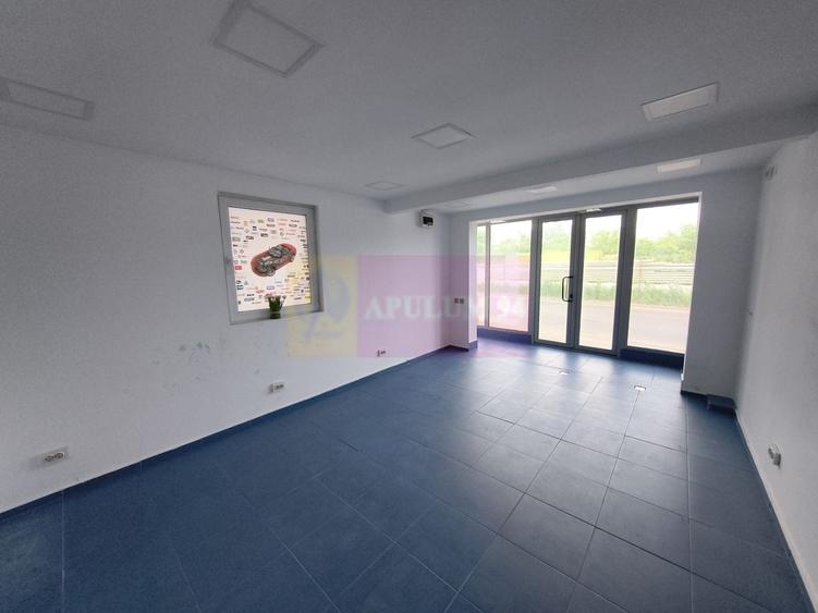 Spațiu comercial, de 25 mp, în Cățelu