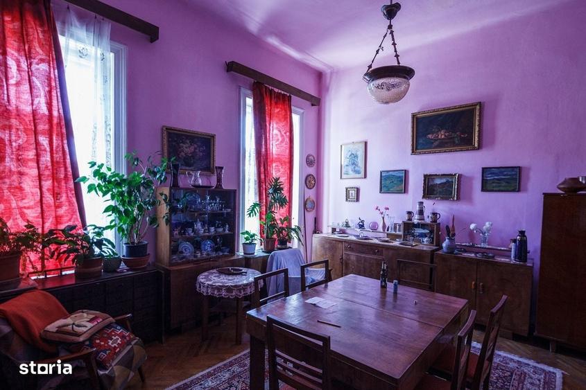 Apartament cu 4 camere în Ultracentral