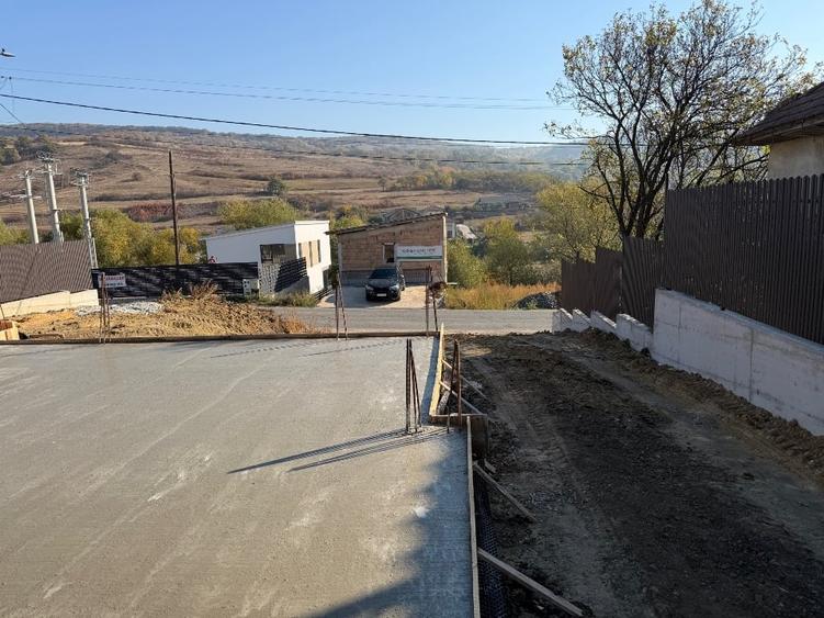 Casă individuală cu 5 camere cu Canalizare în Popești