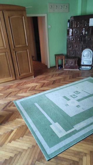 Casă cu 3 camere în Aleșd