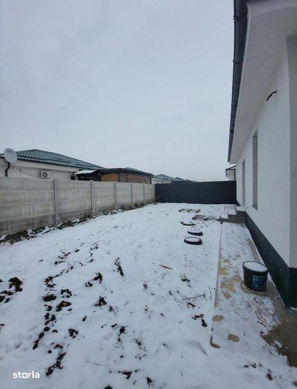 Casa spatioasa,bine compartimentata,ideala pentru familie! Varteju-Mag - 11