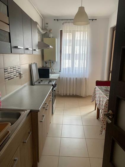 Inchiriez apartament 2 camere zona Lidl - Rezervelor (Rosu) - 4