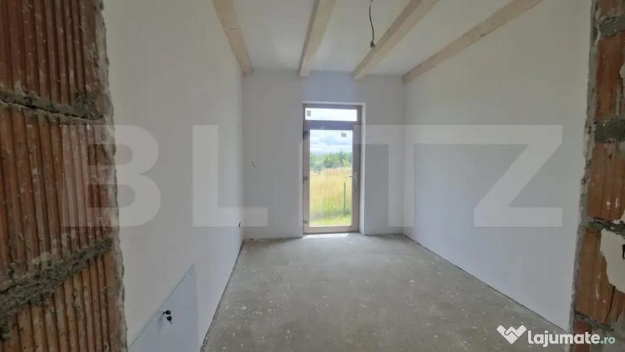Casă cu 4 camere cu Teren 800 Mp în Bod