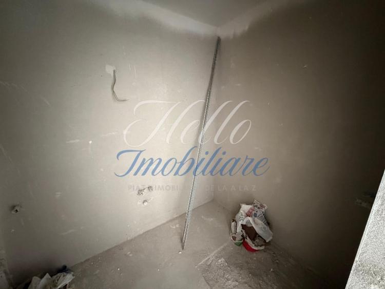Apartament cu 2 camere semidecomandat în Florești