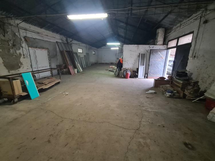 Spațiu industrial, de 280 mp, în Câmpina