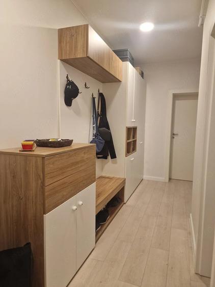 Proprietar! Vand apartament 2 camere - 60mp, 2 locuri de parcare - 9