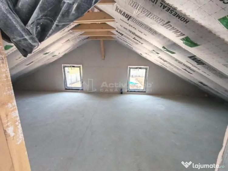 Casă cu 4 camere cu Teren 300 Mp în Prelungirea Ghencea
