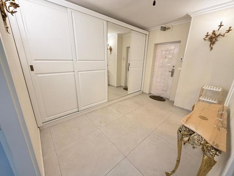 Apartament cu 2 camere semidecomandat în UTA