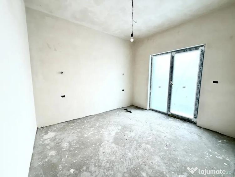 Casă cu 4 camere cu Teren 350 Mp în Giarmata