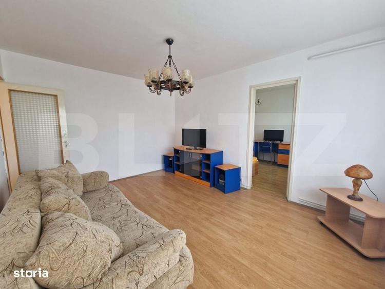 Apartament 2 camere de vanzare, 40 mp zona 7 Noiembrie - 6
