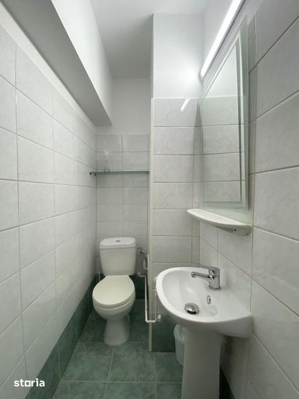 Apartament cu 3 camere decomandat în Faleza Nord