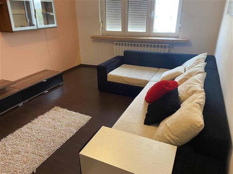 Apartament cu 2 camere decomandat, mobilat în Ultracentral