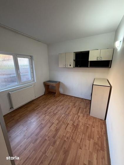 Casă cu 3 camere cu Teren 110 Mp în Dumbrăvița