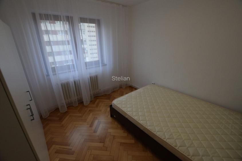 Apartament cu 3 camere semidecomandat în Grigorescu