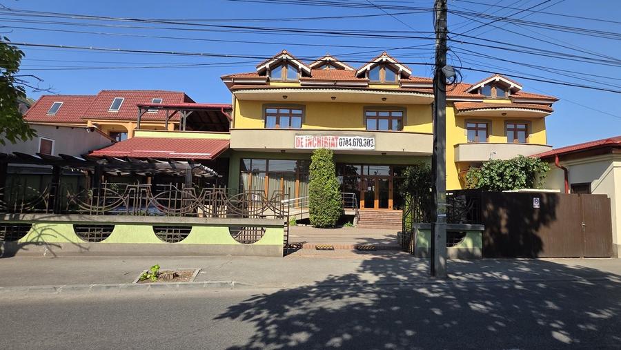 Spațiu comercial, de 550 mp, în Central